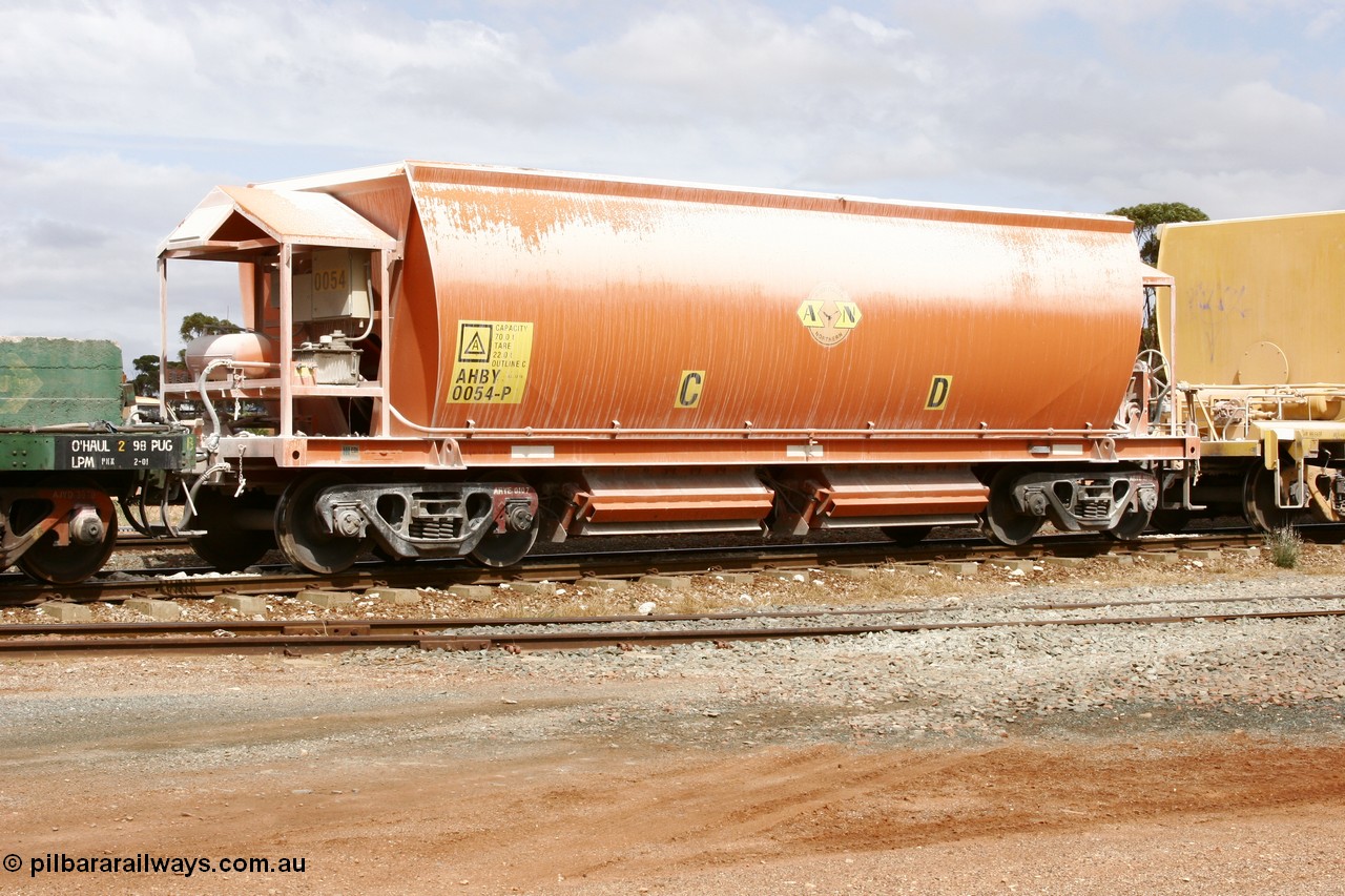 051101 6408
Parkeston, AHBY 0054 one of sixty five AHBY type ballast hoppers built by EDI Rail at their Port Augusta Workshops for ARG in 2001-02 for the Darwin line, also the FMG construction in 2008, seen here in limestone quarry product service.
Keywords: AHBY-type;AHBY0054;EDI-Rail-Port-Augusta-WS;