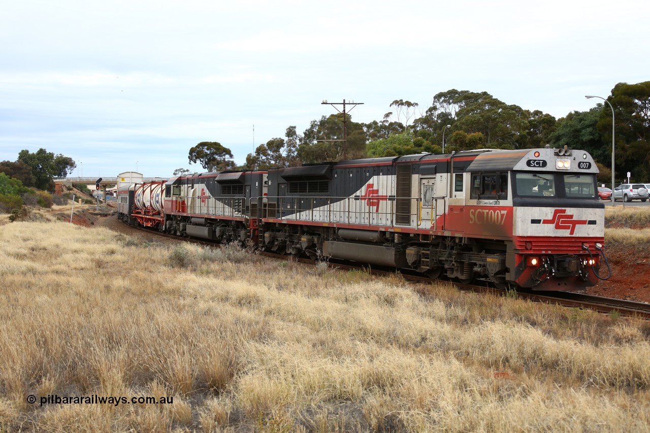 160524 3647
Kalgoorlie, SCT train 2PM9 operating from Perth to Melbourne, with 64 waggons for 2661 tonnes and 1566 metres with EDI Downer built EMD model GT46C-ACe unit SCT 007 'Geoff (James Bond) Smith' serial 97-1731 leading SCT 010.
Keywords: SCT-class;SCT007;EDI-Downer;EMD;GT46C-ACe;07-1731;