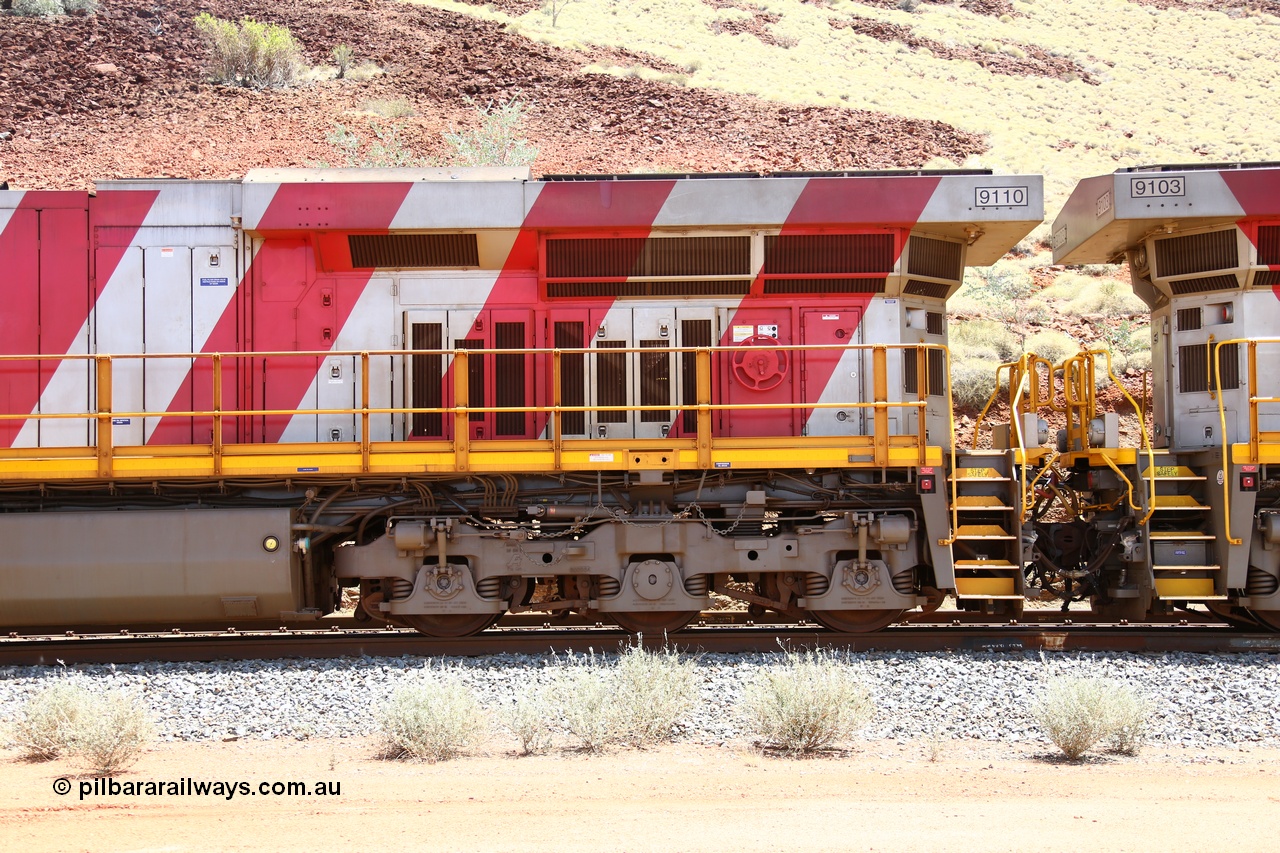160306 1419
Green Pool, left hand side view of radiator section of Rio Tinto General Electric built ES44ACi unit 9110 serial 62541. 6th March 2016. [url=https://goo.gl/maps/2nXD6ES9yUU2]View location here[/url].
Keywords: 9110;GE;ES44ACi;62541;