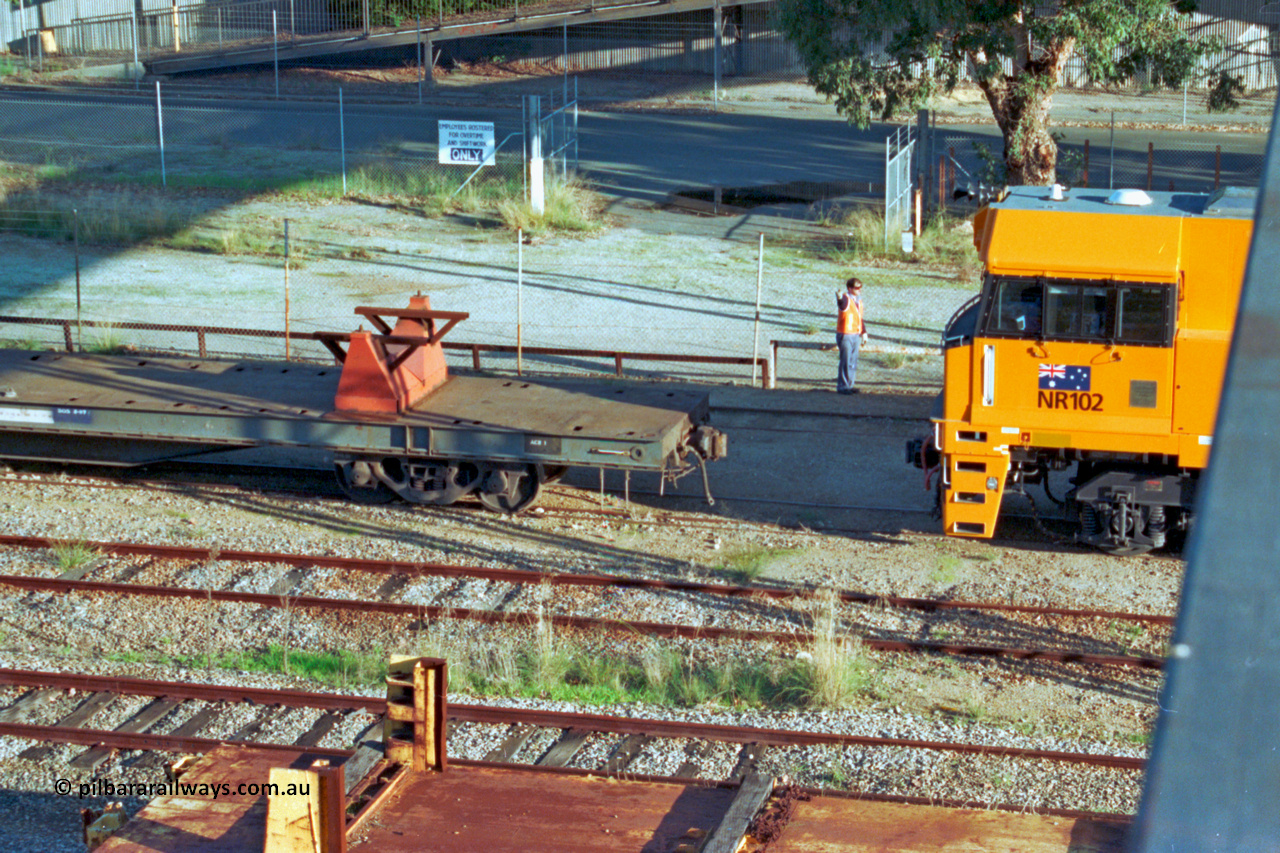 201-19
Midland, Goninan WA built GE Cv40-9i model NR class unit NR 102 serial 7250-07/97-302 shunts on RQRX type waggon RQRX 60177, with a WSR type rail distribution waggon in the foreground.
Keywords: NR-class;NR102;Goninan;GE;CV40-9i;7250-07/97-302;