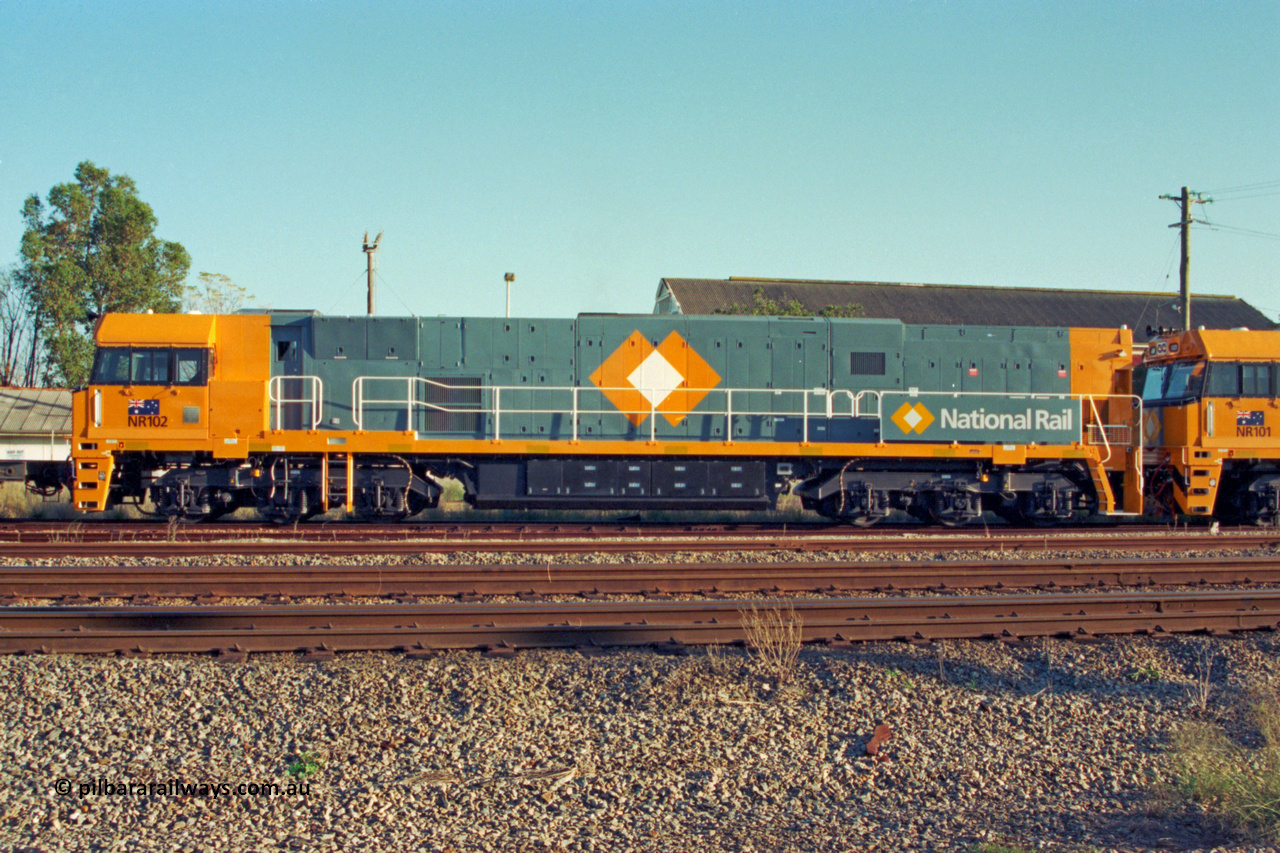 201-30
Midland, brand Goninan WA built GE Cv40-9i model NR class unit NR 102 serial 7250-07/97-302.
Keywords: NR-class;NR102;Goninan;GE;CV40-9i;7250-07/97-302;