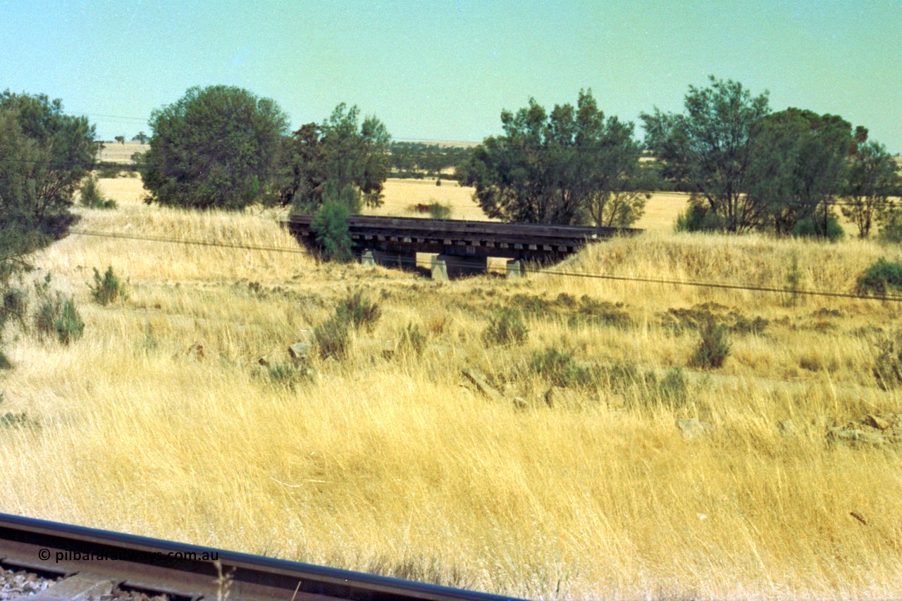 202-10
Meckering, former narrow gauge bridge located south of the standard gauge line.
