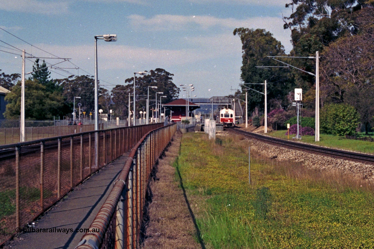 208-2-14
Guildford, looking towards the station from the Perth end.
