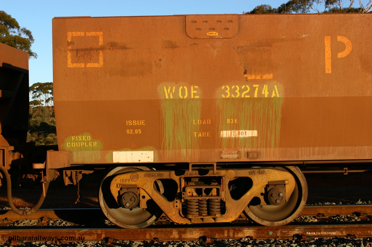 070530 9593
WOE type iron ore waggon WOE 33274 is one of a batch of thirty five built by Goninan WA between January and April 2005 with serial number 950104-014 and fleet number 773 for Koolyanobbing iron ore operations, Binduli 30th May 2007.
Keywords: WOE-type;WOE33274;Goninan-WA;950104-014;
