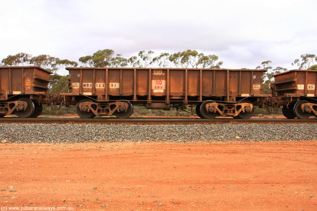 100822 5942
WO type iron ore waggon WO 31239 is one of a batch of eighty six built by WAGR Midland Workshops between 1967 and March 1968 with fleet number 130 for Koolyanobbing iron ore operations, with a 75 ton and 1018 ft³ capacity, Binduli Triangle 22nd August 2010. This unit was converted to WOC for coal in 1986 till 1994 when it was re-classed back to WO.
Keywords: WO-type;WO31239;WAGR-Midland-WS;