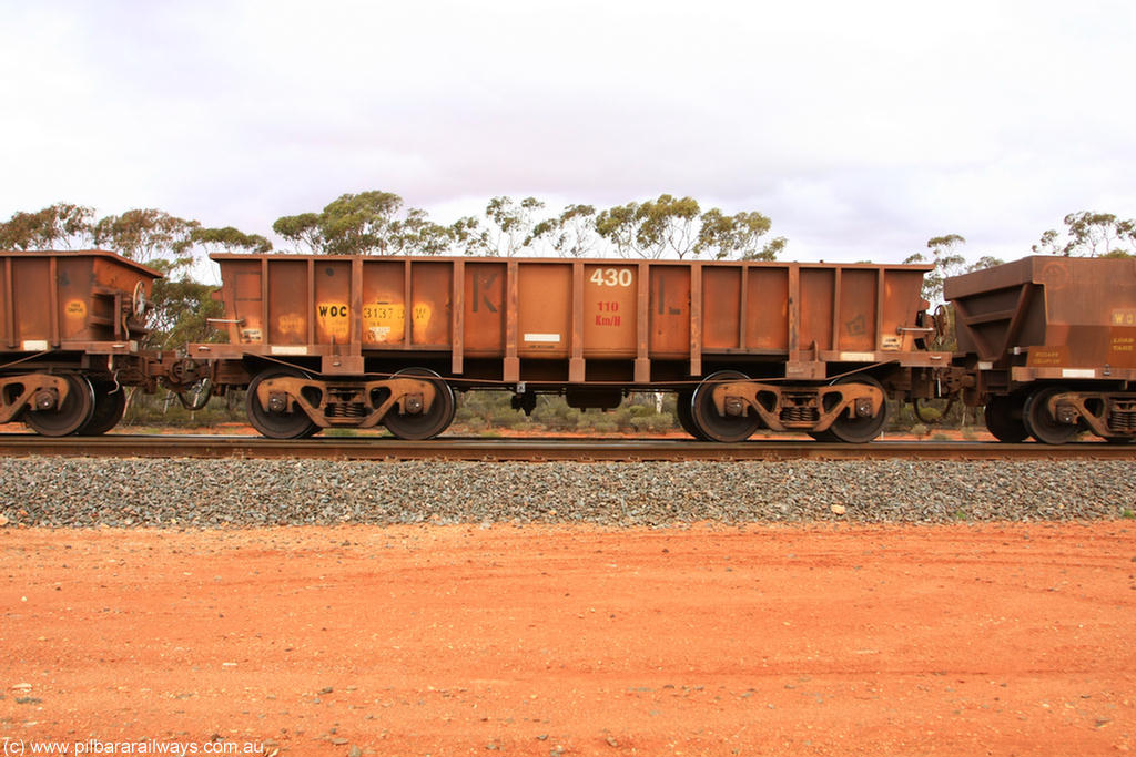 100822 5967
WOC type iron ore waggon WOC 31370 is one of a batch of thirty built by Goninan WA between October 1997 to January 1998 with fleet number 430 for Koolyanobbing iron ore operations with a 75 ton capacity, Binduli Triangle 22nd August 2010.
Keywords: WOC-type;WOC31370;Goninan-WA;