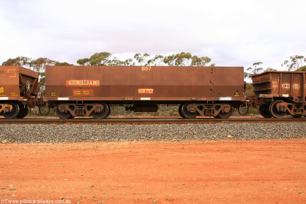 100822 5997
WOE type iron ore waggon WOE 31071 is one of a batch of one hundred and thirty built by Goninan WA between March and August 2001 with serial number 950092-061 and fleet number 657 for Koolyanobbing iron ore operations, Binduli Triangle 22nd August 2010.
Keywords: WOE-type;WOE31071;Goninan-WA;950092-061;