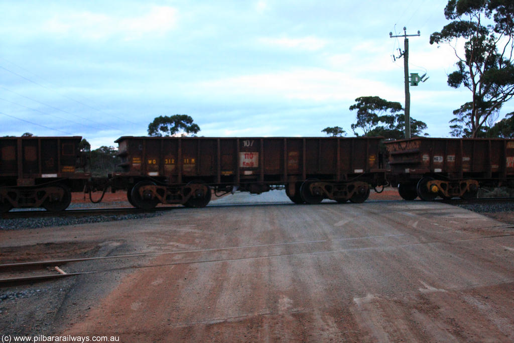 100822 6232
WO type iron ore waggon WO 31211 is one of a batch of eighty six built by WAGR Midland Workshops between 1967 and March 1968 with fleet number 107 for Koolyanobbing iron ore operations, with a 75 ton and 1018 ft³ capacity, on empty train 1416 at Hampton, 22nd August 2010. This unit was converted to WOC for coal in 1986 till 1994 when it was re-classed back to WO.
Keywords: WO-type;WO31211;WAGR-Midland-WS;