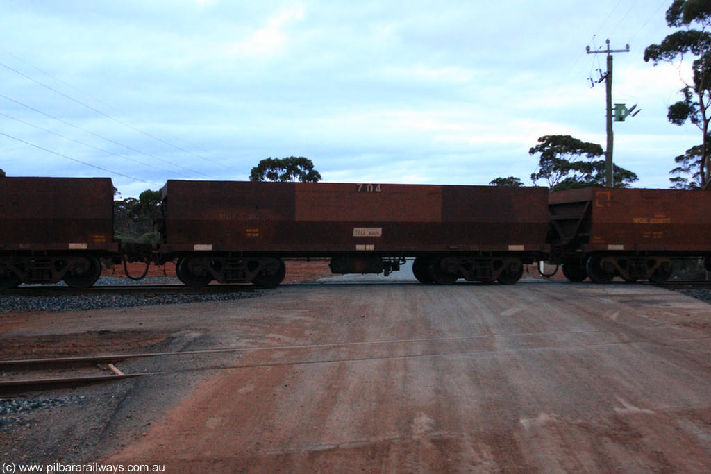 100822 6289
WOE type iron ore waggon WOE 31122 is one of a batch of one hundred and thirty built by Goninan WA between March and August 2001 with serial number 950092-112 and fleet number 704 for Koolyanobbing iron ore operations, on empty train 1416 at Hampton, 22nd August 2010.
Keywords: WOE-type;WOE31122;Goninan-WA;950092-112;