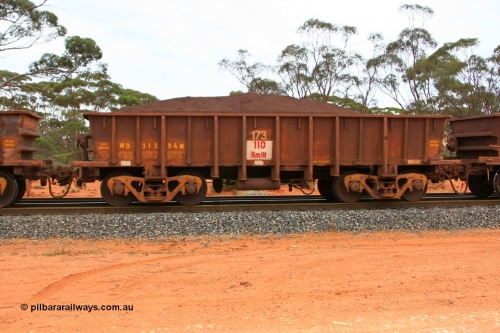 100605 9370
WO type iron ore waggon WO 31294 is one of a batch of fifteen built by WAGR Midland Workshops between July and October 1968 with fleet number for Koolyanobbing iron ore operations, with a 75 ton and 1018 ft³ capacity, Binduli Triangle, loaded with fines, June 5, 2010.
Keywords: WO-type;WO31294;WAGR-Midland-WS;