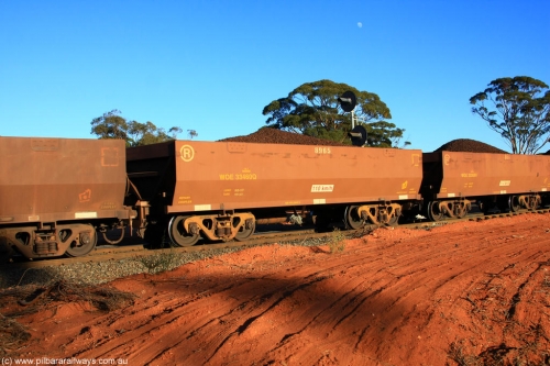 100731 02296
WOE type iron ore waggon WOE 33460 is one of a batch of one hundred and twenty eight built by United Group Rail WA between August 2008 and March 2009 with serial number 950211-002 and fleet number 8965 for Koolyanobbing iron ore operations, on loaded train 6413 at Binduli Triangle, July 31, 2010.
Keywords: WOE-type;WOE33460;United-Group-Rail-WA;950211-002;