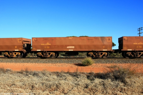 100731 02456
WOE type iron ore waggon WOE 33368 is one of a batch of one hundred and forty one built by United Goninan WA between November 2005 and April 2006 with serial number 950142-073 and fleet number 867 for Koolyanobbing iron ore operations, on empty train 6418 at Binduli Triangle, July 31, 2010.
Keywords: WOE-type;WOE33368;United-Goninan-WA;950142-073;