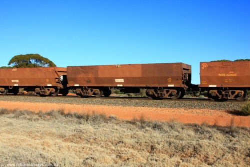 100731 02513
WOE type iron ore waggon WOE 31134 is one of a batch of one hundred and thirty built by Goninan WA between March and August 2001 with serial number 950092-124 and fleet number 716 for Koolyanobbing iron ore operations, on empty train 6418 at Binduli Triangle, July 31, 2010.
Keywords: WOE-type;WOE31134;Goninan-WA;950092-124;