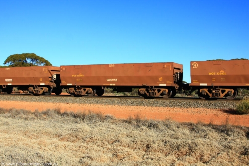 100731 02516
WOE type iron ore waggon WOE 33396 is one of a batch of one hundred and forty one built by United Group Rail WA between November 2005 and April 2006 with serial number 950142-101 and fleet number 895 for Koolyanobbing iron ore operations, on empty train 6418 at Binduli Triangle, July 31, 2010.
Keywords: WOE-type;WOE33396;United-Group-Rail-WA;950142-101;