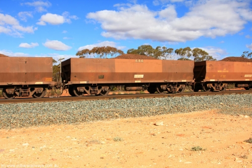 100731 02913
WOE type iron ore waggon WOE 31102 is one of a batch of one hundred and thirty built by Goninan WA between March and August 2001 with serial number 950092-092 and fleet number 686 for Koolyanobbing iron ore operations, on loaded train 7415 at Binduli Triangle, July 31, 2010.
Keywords: WOE-type;WOE31102;Goninan-WA;950092-092;