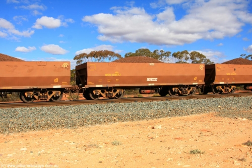 100731 02920
WOE type iron ore waggon WOE 33557 is one of a batch of one hundred and twenty eight built by United Group Rail WA between August 2008 and March 2009 with serial number 950211-097 and fleet number 9052 for Koolyanobbing iron ore operations, on loaded train 7415 at Binduli Triangle, July 31, 2010.
Keywords: WOE-type;WOE33557;United-Group-Rail-WA;950211-097;