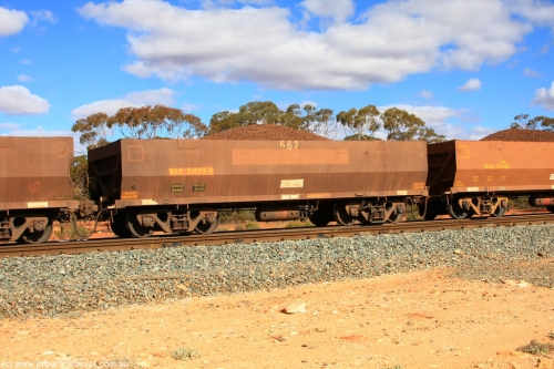 100731 02942
WOE type iron ore waggon WOE 31077 is one of a batch of one hundred and thirty built by Goninan WA between March and August 2001 with serial number 950092-067 and fleet number 662 for Koolyanobbing iron ore operations on loaded train 7415 at Binduli Triangle, July 31, 2010.
Keywords: WOE-type;WOE31077;Goninan-WA;950092-067;