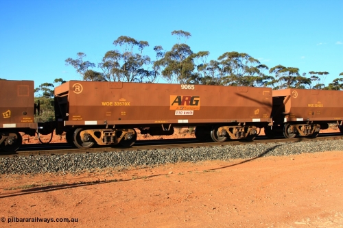 100731 03058
WOE type iron ore waggon WOE 33570 is one of a batch of one hundred and twenty eight built by United Group Rail WA between August 2008 and March 2009 with serial number 950211-110 and fleet number 9065 for Koolyanobbing iron ore operations, empty train arriving at Binduli Triangle, July 31, 2010.
Keywords: WOE-type;WOE33570;United-Group-Rail-WA;950211-110;