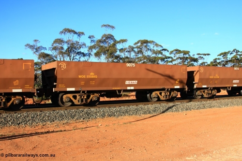 100731 03060
WOE type iron ore waggon WOE 33580 is one of a batch of one hundred and twenty eight built by United Group Rail WA between August 2008 and March 2009 with serial number 950211-120 and fleet number 9075 for Koolyanobbing iron ore operations, empty train arriving at Binduli Triangle, July 31, 2010.
Keywords: WOE-type;WOE33580;United-Group-Rail-WA;950211-120;