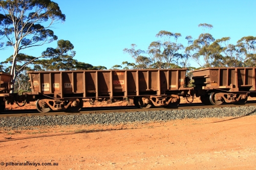 100731 03073
WO type iron ore waggon WO 31275 is one of a batch of eighty six built by WAGR Midland Workshops between 1967 and March 1968 with fleet number 157 for Koolyanobbing iron ore operations, with a 75 ton and 1018 ft³ capacity, empty train arriving at Binduli Triangle, July 31, 2010. This unit was converted to WOC for coal in 1986 till 1994 when it was re-classed back to WO.
Keywords: WO-type;WO31275;WAGR-Midland-WS;