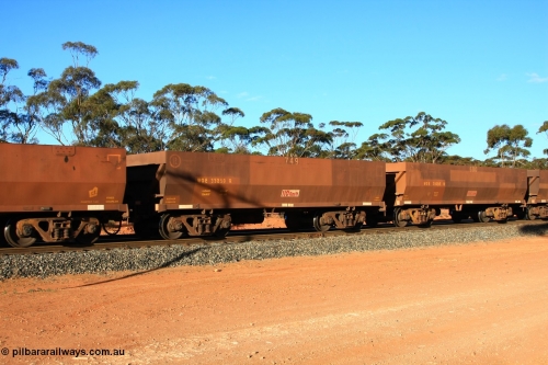 100731 03088
WOE type iron ore waggon WOE 33250 is one of a batch of twenty seven built by Goninan WA between September and October 2002 with serial number 950103-017 and fleet number 749 for Koolyanobbing iron ore operations, empty train arriving at Binduli Triangle, July 31, 2010.
Keywords: WOE-type;WOE33250;Goninan-WA;950103-017;