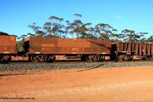 100731 03155
WOE type iron ore waggon WOE 31075 is one of a batch of one hundred and thirty built by Goninan WA between March and August 2001 with serial number 950092-065 and fleet number 660 for Koolyanobbing iron ore operations with PORTMAN painted out and the load revised to 82.5 tonnes, empty train arriving at Binduli Triangle, July 31, 2010.
Keywords: WOE-type;WOE31075;Goninan-WA;950092-065;