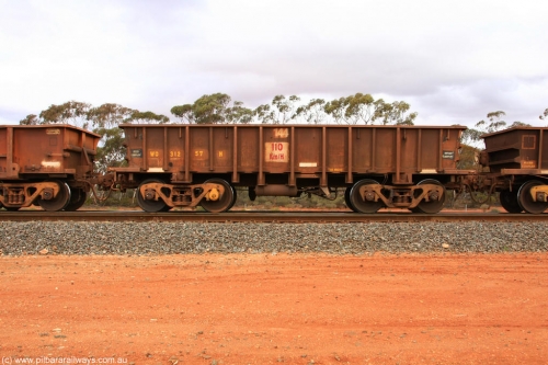 100822 5929
WO type iron ore waggon WO 31257 is one of a batch of eighty six built by WAGR Midland Workshops between 1967 and March 1968 with fleet number 144 for Koolyanobbing iron ore operations, with a 75 ton and 1018 ft³ capacity, Binduli Triangle August 22, 2010.
Keywords: WO-type;WO31257;WAGR-Midland-WS;