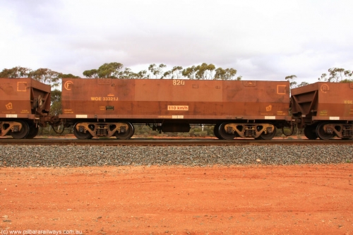 100822 5976
WOE type iron ore waggon WOE 33321 is one of a batch of one hundred and forty one built by United Goninan WA between November 2005 and April 2006 with serial number 950142-026 and fleet number 820 for Koolyanobbing iron ore operations, Binduli Triangle August 22, 2010.
Keywords: WOE-type;WOE33321;United-Goninan-WA;950142-026;