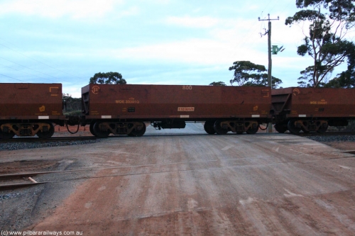 100822 6213
WOE type iron ore waggon WOE 33301 is one of a batch of one hundred and forty one built by United Goninan WA between November 2005 and April 2006 with serial number 950142-006 and fleet number 800 for Koolyanobbing iron ore operations, on empty train 1416 at Hampton, August 22, 2010.
Keywords: WOE-type;WOE33301;United-Goninan-WA;950142-006;