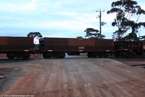 100822 6255
WOE type iron ore waggon WOE 30300 is one of a batch of one hundred and thirty built by Goninan WA between March and August 2001 with serial number 950092-050 and fleet number 641 for Koolyanobbing iron ore operations, on empty train 1416 at Hampton, August 22, 2010.
Keywords: WOE-type;WOE30300;Goninan-WA;950092-050;