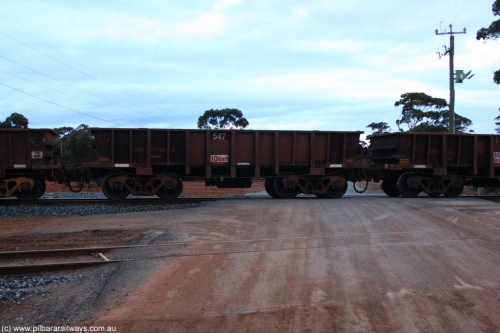 100822 6263
WOD type iron ore waggon WOD 31484 is one of a batch of sixty two built by Goninan WA between April and August 2000 with serial number 950086-056 and fleet number 547 for Koolyanobbing iron ore operations with a 75 ton capacity build date 07/2000, for Portman Mining to cart their Koolyanobbing iron ore to Esperance, now with PORTMAN painted out, on empty train 1416 at Hampton, August 22, 2010.
Keywords: WOD-type;WOD31484;Goninan-WA;950086-056;