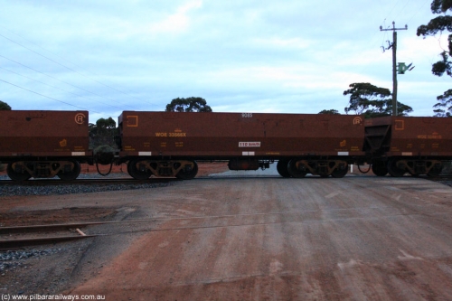 100822 6281
WOE type iron ore waggon WOE 33566 is one of a batch of one hundred and twenty eight built by United Group Rail WA between August 2008 and March 2009 with serial number 950211-106 and fleet number 9085 for Koolyanobbing iron ore operations, on empty train 1416 at Hampton, August 22, 2010.
Keywords: WOE-type;WOE33566;United-Group-Rail-WA;950211-106;