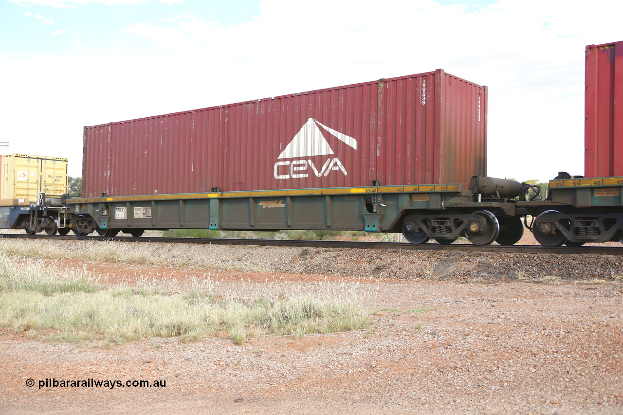 210407 9854
Parkeston, 2MP5 intermodal train, RRXY 2, platform 5 with a CEVA 51' container IYV 538. The RRXY type 5-pack well waggon set is one of eleven built by Bradken Qld in 2002 for Toll from a Williams-Worley design.
Keywords: RRXY-type;RRXY2;Williams-Worley;Bradken-Rail-Qld;