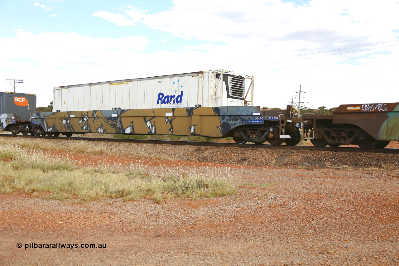 210407 9867
Parkeston, 2MP5 intermodal train, CQWY type well waggon 5044 well 2 with a RAND Refrigerated Logistics 46' MFR3 type reefer container RAND 366. The CQWY well waggon pairs were built by Bluebird Rail Operations SA in a batch of sixty pairs in 2008 for CFCLA.
Keywords: CQWY-type;CQWY5044;CFCLA;Bluebird-Rail-Operations-SA;