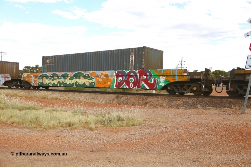 210407 9876
Parkeston, 2MP5 intermodal train, CQWY type well waggon 5055 well 2 with a Sea2Rail 40' 4EG1 type container with Austrans AUSU 408247. The CQWY well waggon pairs were built by Bluebird Rail Operations SA in a batch of sixty pairs in 2008 for CFCLA.
Keywords: CQWY-type;CQWY5055;CFCLA;Bluebird-Rail-Operations-SA;