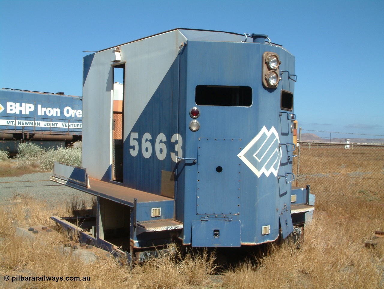 050109 093124
Pilbara Railways Historical Society, removed Locotrol cab from Goninan CM40-8ML ALCo to GE rebuild unit 5663 serial 8412-08/94-154, this unit along with the two sister cab-less units all ended up having normal driving cabs retro-fitted around 1996-97. 9th October 2005.
Keywords: 5663;Goninan;GE;CM40-8ML;8412-08/94-154;rebuild;AE-Goodwin;ALCo;M636C;5476;G6047-8;