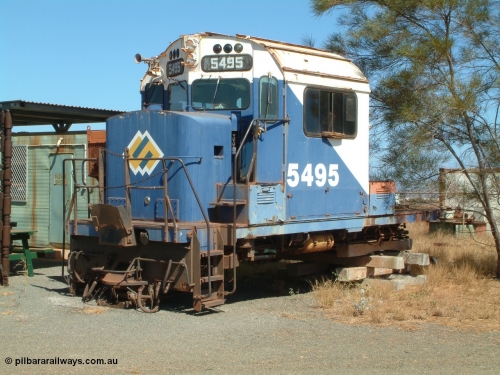 050109 093041
Pilbara Railways Historical Society, the cab from scrapped Australian built ALCo MLW M636 model by Comeng NSW in November 1974 for Mt Newman Mining and BHP Iron Ore numbered 5495 serial number C6084-11. 9th October 2005.
Keywords: 5495;Comeng-NSW;MLW-ALCo;M636;C6084-11