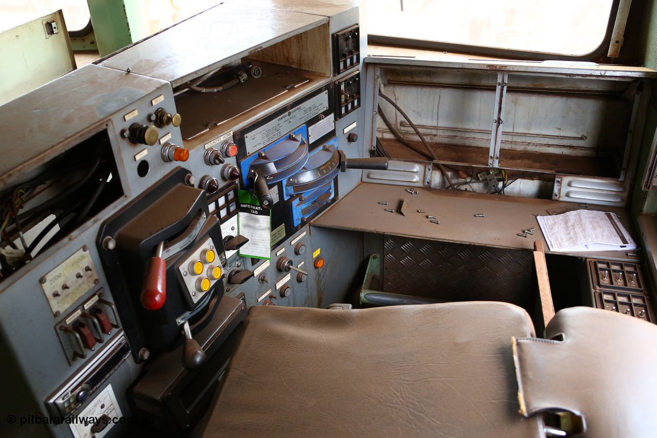 160128 00413A
View of the stripped out cab - drivers console of Goninan built CM39-8 unit 5631, serial no. 5831-10, builders no. 88-080.
Keywords: CM39-8;5631;5831-10/88-080;Goninan;GE;GE