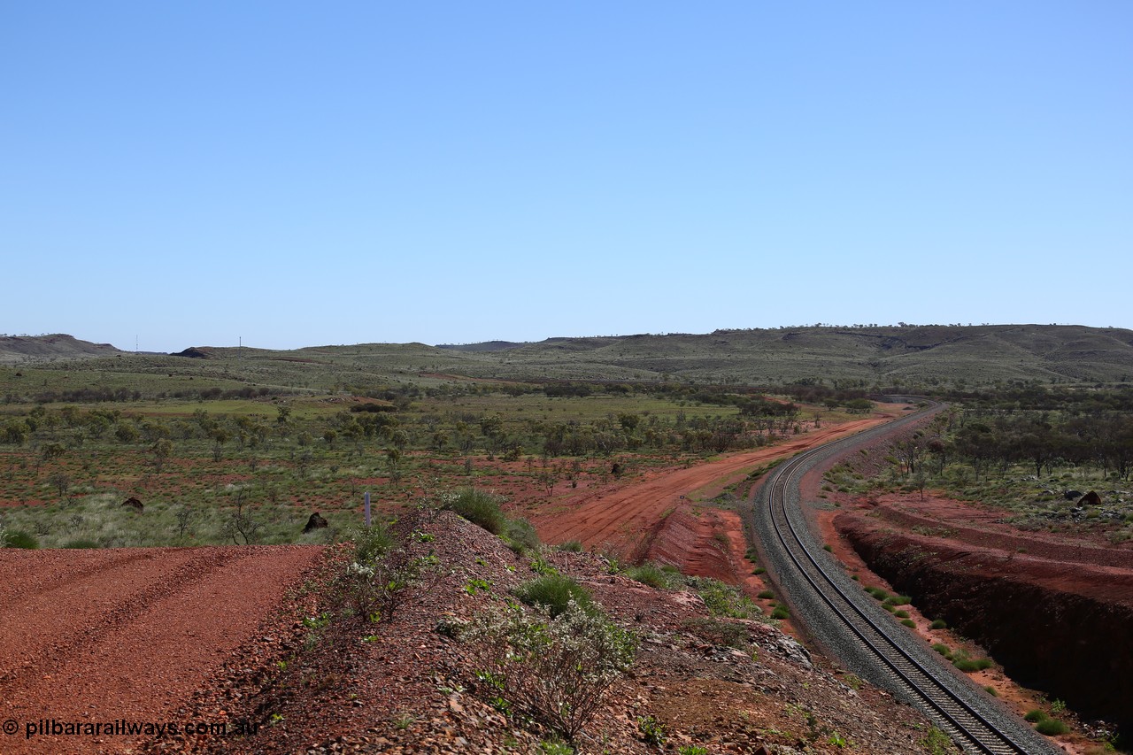 150505 8002
FMG Solomon Line, view looking west from the same point as 8001, approach to Bow Siding. Geodata: [url=https://goo.gl/maps/j9gPs95LBGv] -22.0256300 118.4896100 [/url].
