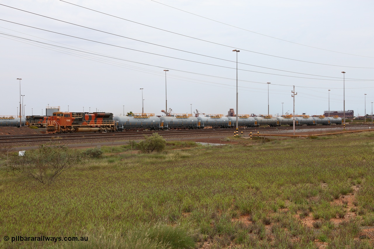 150523 8202
Nelson Point Yard, BHP Billiton SD70ACe unit 4368 is on the fuel tank shunt, is a unit from the last order of eighteen SD70ACe units for BHP Billiton built at Electro-Motive London Ontario, serial 20098203-013.
