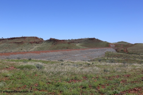 150505 7940
FMG Solomon Line, looking east, earth fill abutment embankment for rail line, Jingarri Creek. Geodata: [url=https://goo.gl/maps/PCJ1fDRmspu] -22.0545750 118.7278517 [/url].
