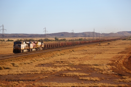 170728 09697
Arches Siding on the Robe line sees empty train behind Rio Tinto 8109 serial 58005 a General Electric built ES44DCi unit with sister 8178 in Rio stripes and stablemate 9433 on approach to the 25 km grade crossing. July 28, 2017. [url=https://goo.gl/maps/qv4eMQ6AbbT2]GeoData[/url].
Keywords: 8109;GE;ES44DCi;58005;