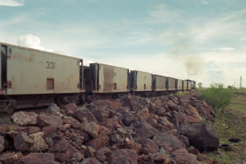 218-13
De Grey River, a loaded GML train with Gunderson USA (smooth) and Portec USA (ribbed) built waggon behind the C36-7M loco. The waggons are ex-Phelps Dodge Copper Mine.
