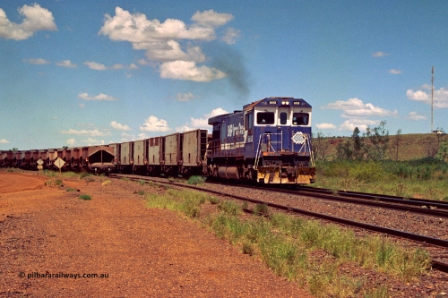 219-33
Goldsworthy Siding, a loaded train powers along the mainline behind BHP C36-7M unit 5513 'Kalgan' serial 4839-02 / 88-078, an original Mt Newman Mining ALCo C636 5453 to GE C36-7M rebuild carried out by Goninan.
Keywords: 5513;Goninan;GE;C36-7M;4839-02/88-078;rebuild;AE-Goodwin;ALCo;C636;5453;G6012-2;