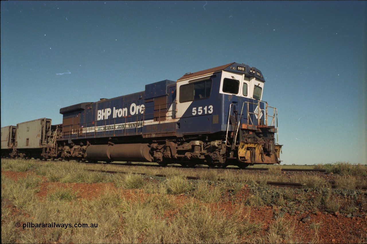 221-01
Hardie Siding, with the days of C36-7M operations numbered, Goninan rebuild 5513 serial 88-078 / 4839-02 from ALCo C636 5453 holds the mainline with a loaded train bound for Finucane Island.
Keywords: 5513;Goninan;GE;C36-7M;4839-02/88-078;rebuild;AE-Goodwin;ALCo;C636;5453;G6012-2;