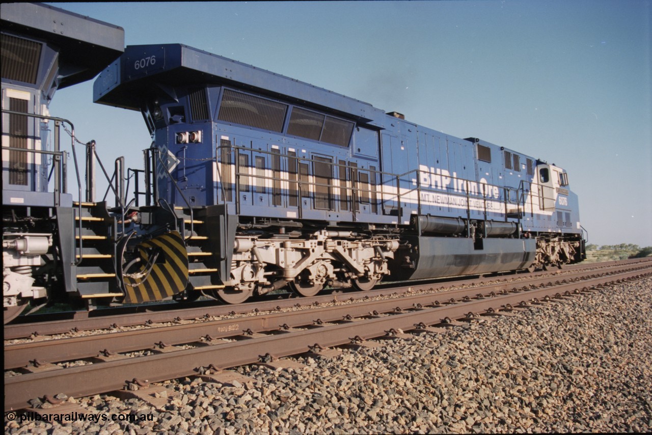 224-06
Bing siding, 6076 'Mt Goldsworthy' serial 51068 a General Electric AC6000 built by GE at Erie awaits the road to depart south. [url=https://goo.gl/maps/KQrczNpVhAH2]GeoData[/url].
Keywords: 6076;GE;AC6000;51068;