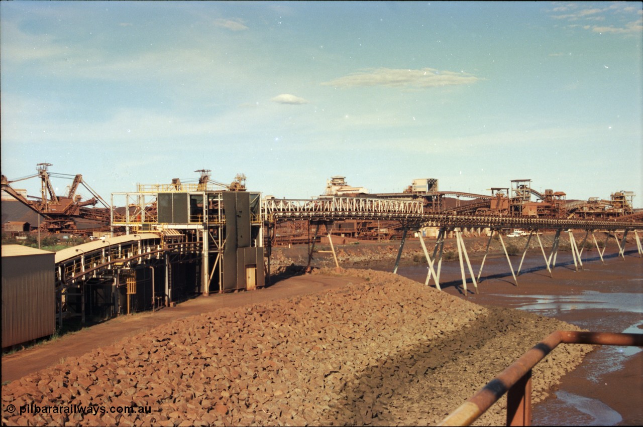 227-14
Nelson Point, view of the under harbour portal arrangement, reclaimer 3 and other bits of now removed infrastructure can be seen. [url=https://goo.gl/maps/1sLxDMF5tZu]GeoData[/url].
