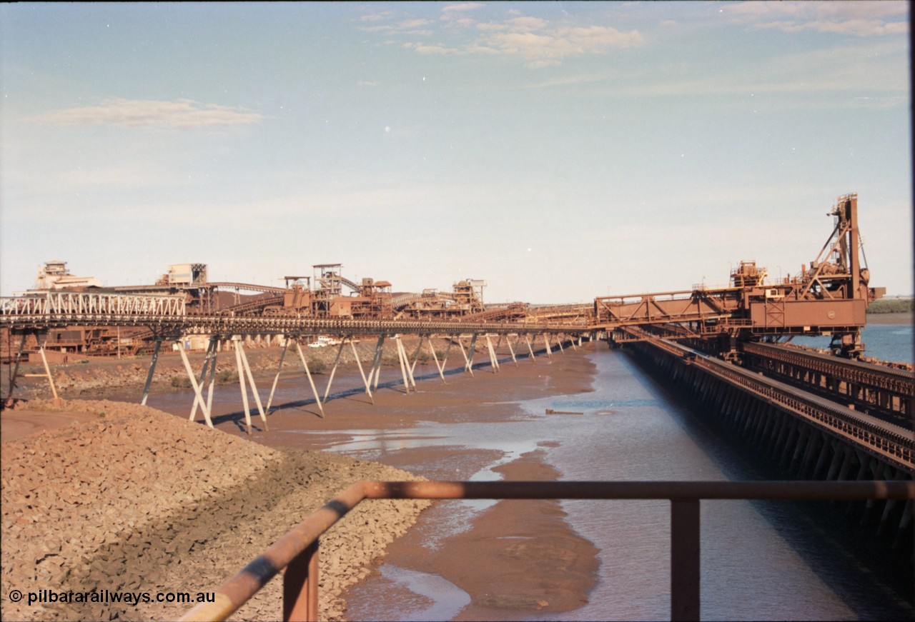 227-16
Nelson Point, from the rear of Shiploader 2 looking south with Shiploader 1 on the right on B berth, and the ore transporting infrastructure. [url=https://goo.gl/maps/1sLxDMF5tZu]GeoData[/url].
