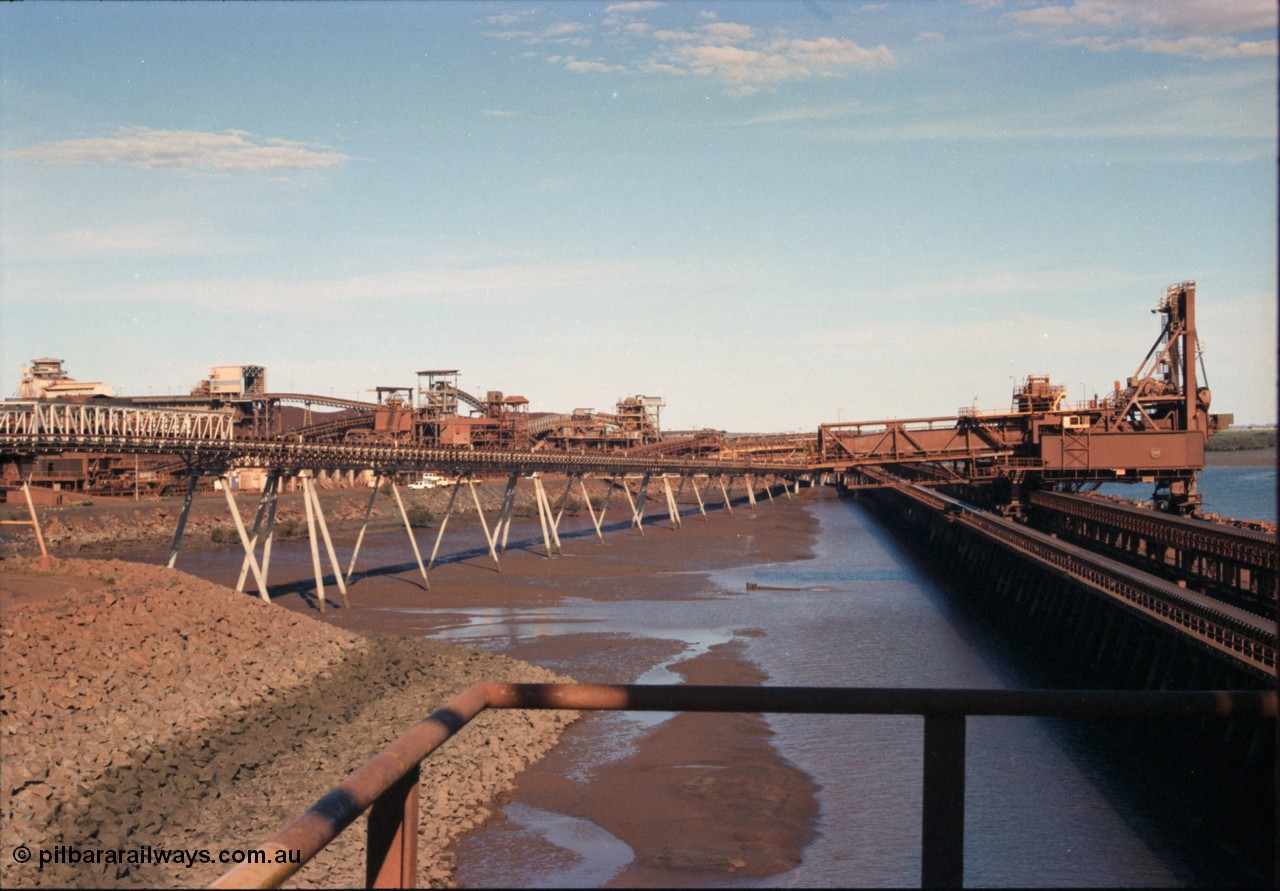 227-17
Nelson Point, from the rear of Shiploader 2 looking south with Shiploader 1 on the right on B berth, and the ore transporting infrastructure. [url=https://goo.gl/maps/1sLxDMF5tZu]GeoData[/url].
