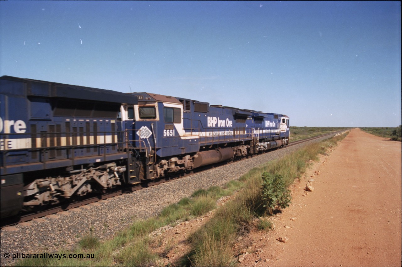 227-24
30 km area, second unit on an empty ore train 5651 'Tobata' serial 8412-08 / 93-142 a Goninan CM40-8M GE rebuild. [url=https://goo.gl/maps/BY7Zz4F5t822]GeoData[/url].
Keywords: 5651;Goninan;GE;CM40-8M;8412-08/93-142;rebuild;AE-Goodwin;ALCo;M636C;5472;G6047-4;